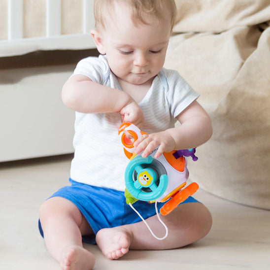 jouet-pour-enfant-cube-interactif