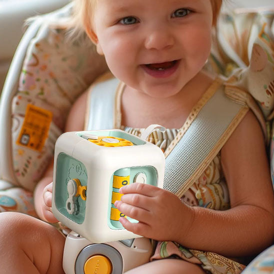 jouet-pour-enfant-cube